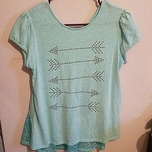 XL shirt